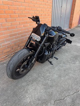 Harley-Davidson Sportster 1250 S Negra