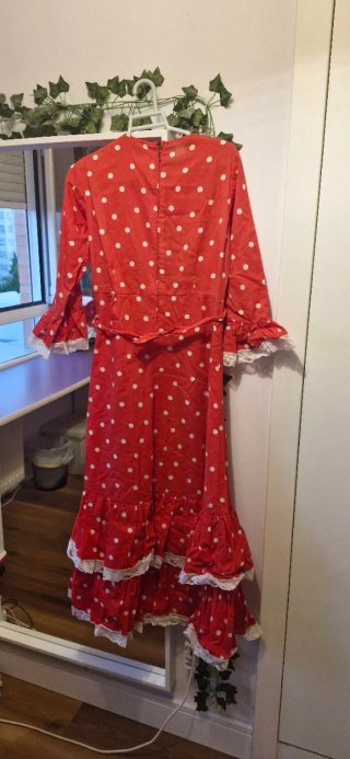 Traje Flamenca Rojo Lunares Blancos hecho a mano