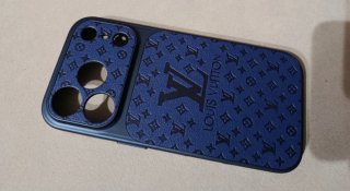 Cover iPhone 17 Pro Louis Vuitton Blu