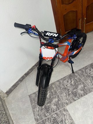 Bicicleta eléctrica RFN Naranja