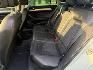 PASSAT VARIANT 2.0 BITDI 240CV 4MOTION 2015