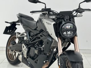 HONDA CB 125 R
