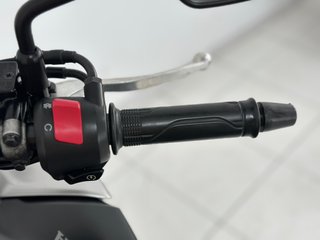 HONDA CB 125 R