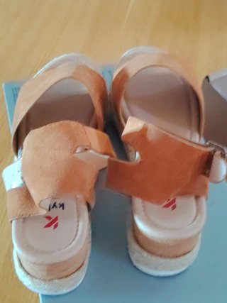 Sandalias Kylie Beige/Marrón