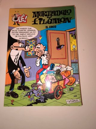 Lote con 11 comics de humor