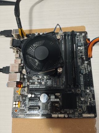 GIGABYTE B150M-DS3P NUEVA — USB-C, M.2