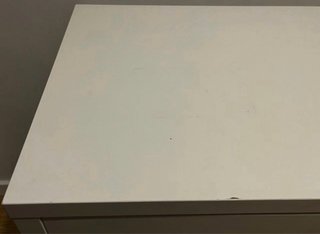 Escritorio Blanco Micke con Cajón