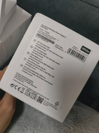 Cargador Inalámbrico Vertical FlashCharge II