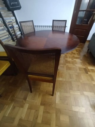 Mesa comedor y 6 sillas madera