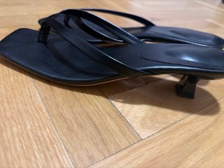 Sandalias tacón negras
