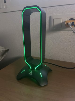 Soporte para Cascos con Luces LED