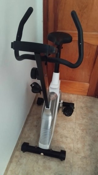 Bicicleta Estática Fitness