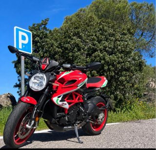 MV Agusta 800 RC serie limitada numero 87