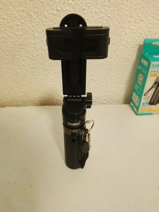 Mini trípode y palo selfie extensible SANDA