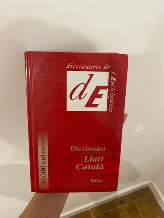 Diccionari bàsic llatí-català