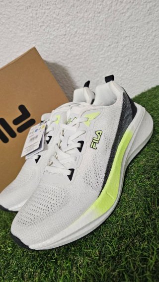 Zapatillas Fila Blancas y Amarillas Talla 42