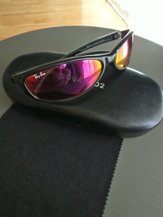 Gafas de Sol Ray-Ban rb4014 Raider Negras Rojas