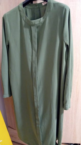 Vestido verde oliva