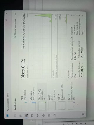 Surface Pro 11 Snapdragon X Plus 16GB 256GB + Lápi