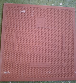 Lote 20 Baldosas Gres Tau 31,5x31,5