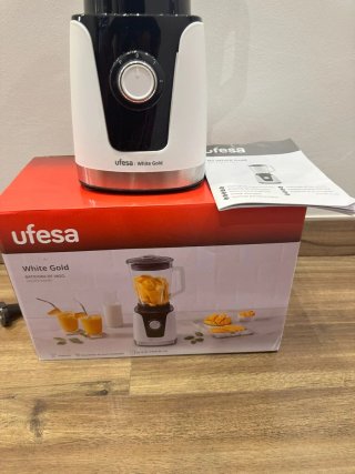 Batidora de vaso Ufesa White Gold
