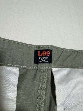 Pantalón corto cargo Lee Talla 42/44 Verde