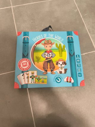 Puzzle imán Heroes of the World