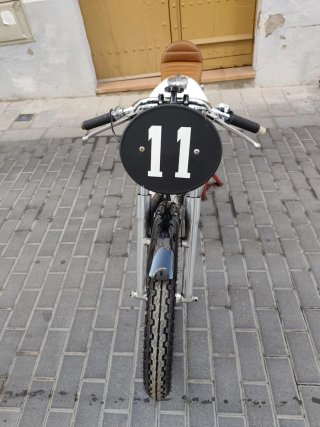 Moto de carreras Fopi  ( montesa + bultaco)