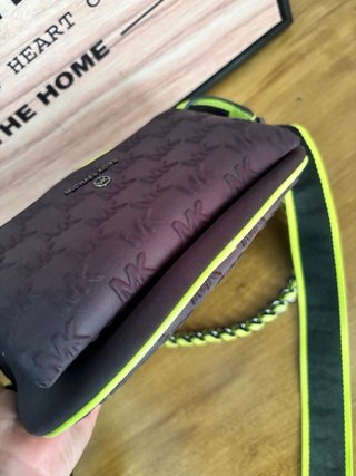 marsupio Michael Kors nera e gialla/verde
