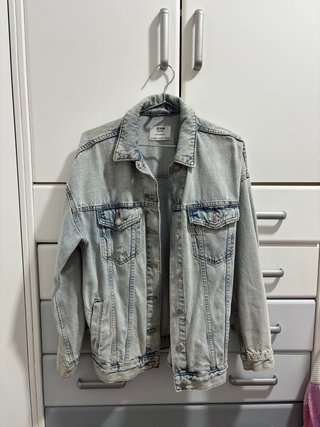 Chaqueta Vaquera Clara Larga estilo de los 80’