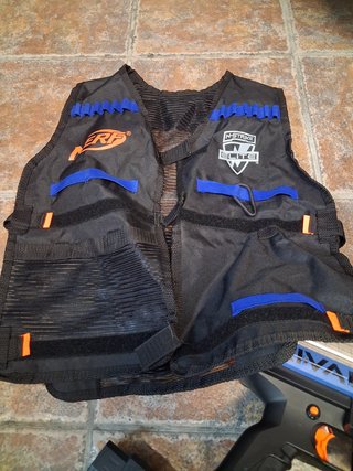 Lote Pistolas Nerf y Accesorios