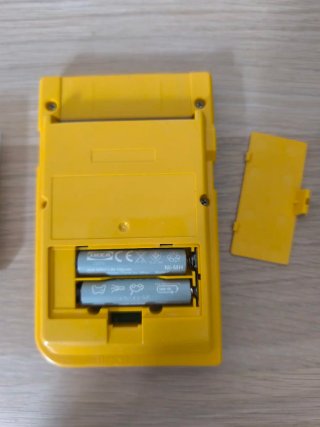 Nintendo Game Boy Pocket Amarilla