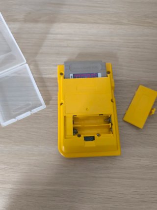 Nintendo Game Boy Pocket Amarilla