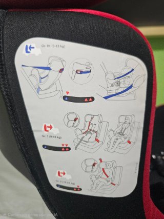 Silla Coche Play Scout 0-25 kg Negra/Roja