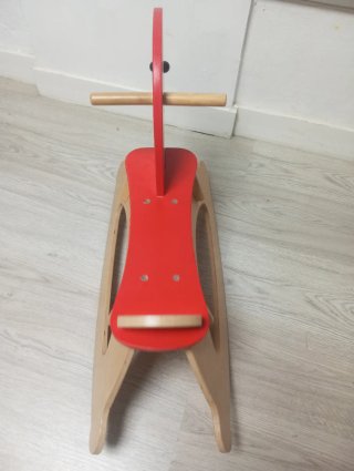 Caballo balancín Hape madera