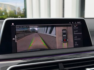 BMW 740i  2022