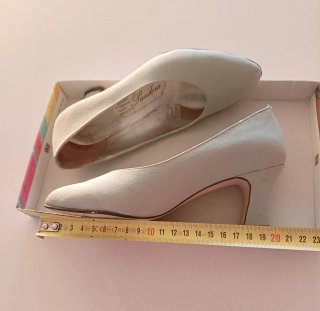 Zapatos de salón verdes vintage