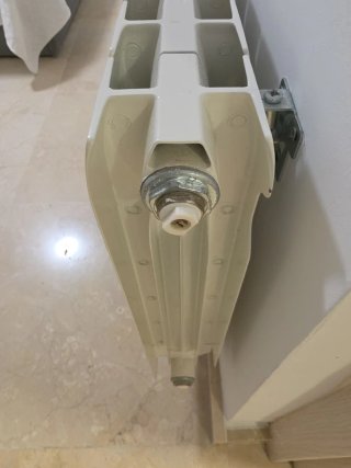 Radiadores de calefacción blancos