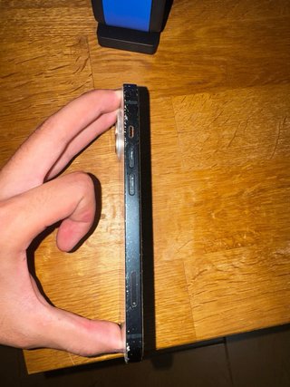 iPhone 14 Apple