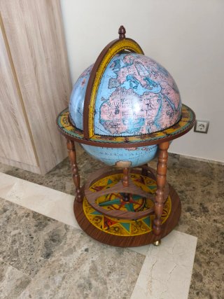 Mueble Bar Globo Terráqueo Madera