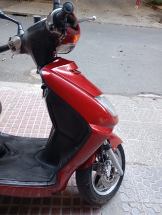 Yamaha NXC 125 Scooter
