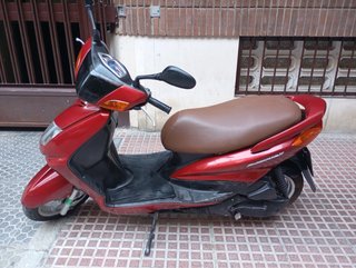 Yamaha NXC 125 Scooter