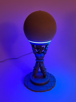 Supporto Alexa Goku