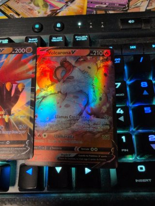 Confezione di carte Pokémon con 5 carte