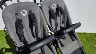Carro gemelar Bugaboo gris