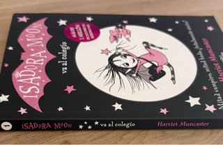 Libro infantil Isadora Moon. Muy buen estado