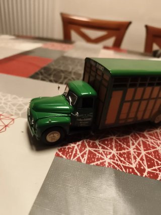 Camión Citroen 1:43