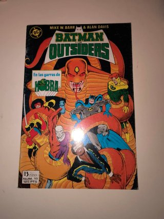 Colección de comics Batman y los outsiders