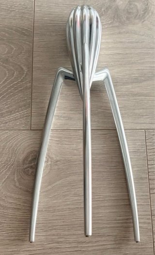 Exprimidor Juicy Salif Alessi