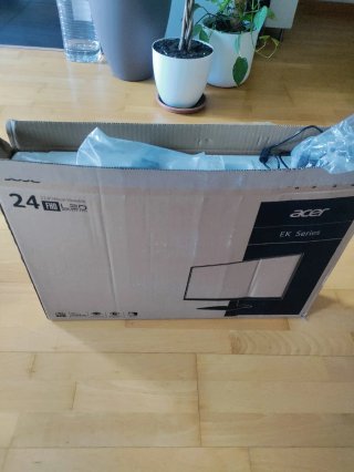 Pantalla Acer 24' EK Series Nueva